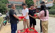航空制造工程学院开展“炎炎夏日考研热，丝丝清凉沁人心 ”暑期留校考研学生慰问活动